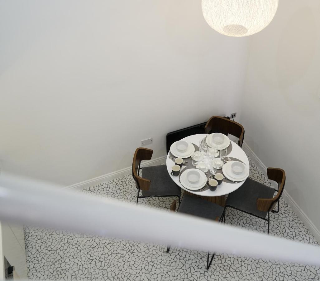 Trueman Court Luxury Serviced Apartments 리버풀 외부 사진