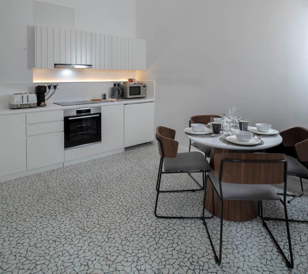 Trueman Court Luxury Serviced Apartments 리버풀 외부 사진